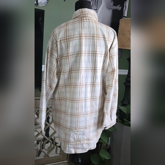 StunShow Plaid  Button Down Flannel Shacket #1109 NWOT - Picture 3 of 11